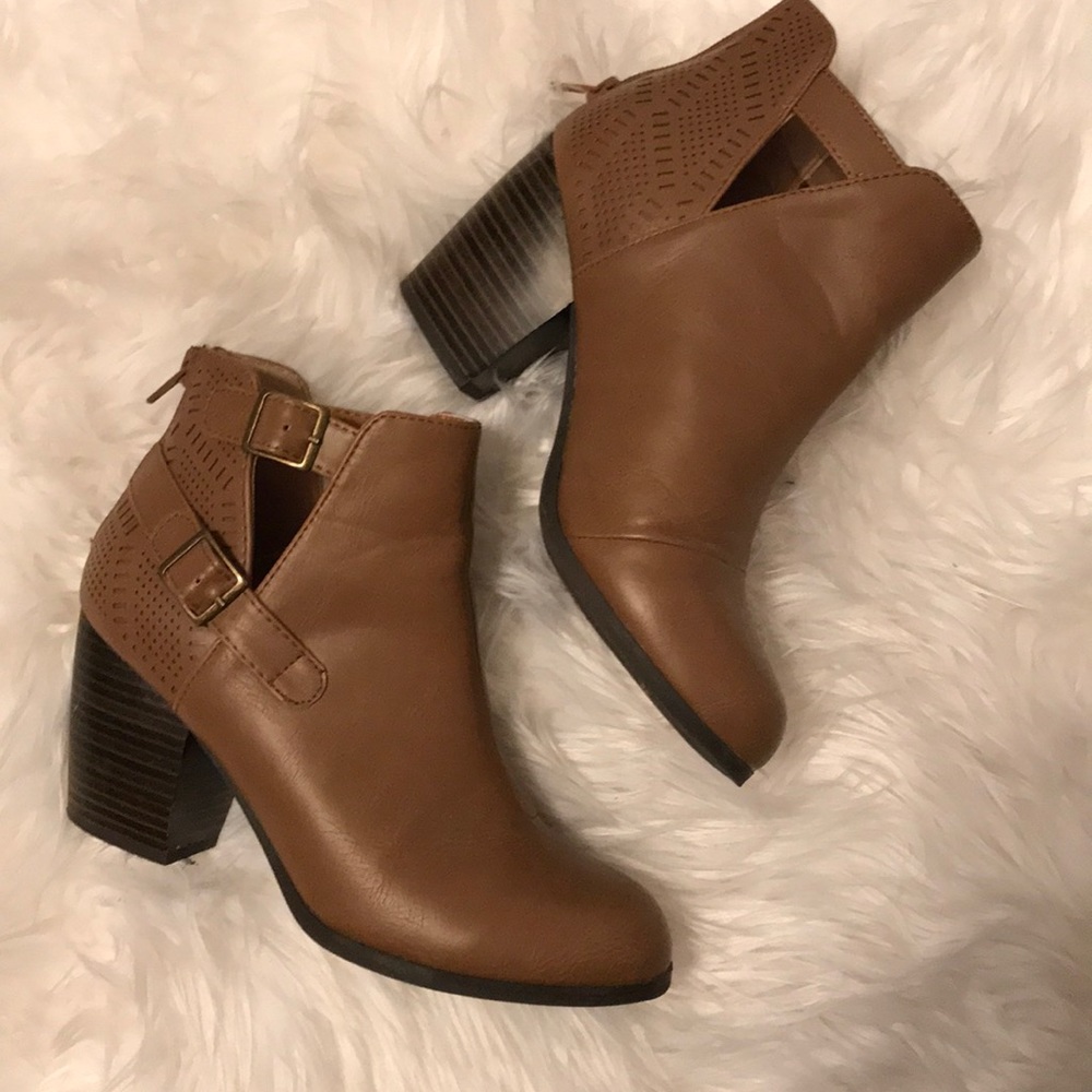 Cut out booties