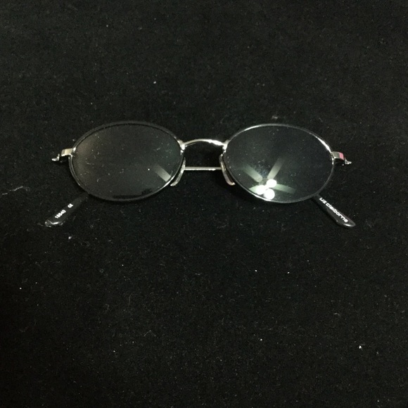 Liz Claiborne silver metal frame gray lens. LC16 - Picture 7 of 9