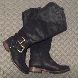 Maurice's Sadie faux suede boot black 8M Wide Calf