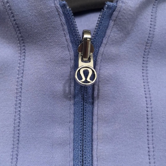Lululemon pullover/half zip - Picture 2 of 6