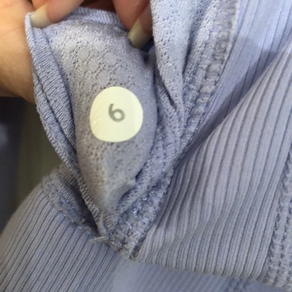 Lululemon pullover/half zip - Picture 5 of 6