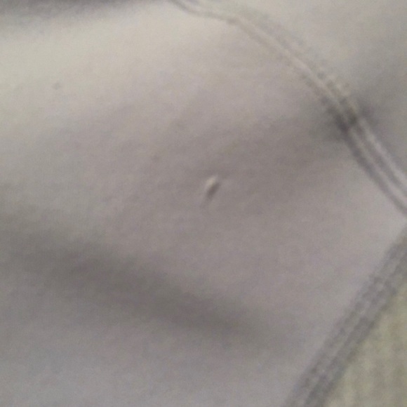 Lululemon pullover/half zip - Picture 6 of 6