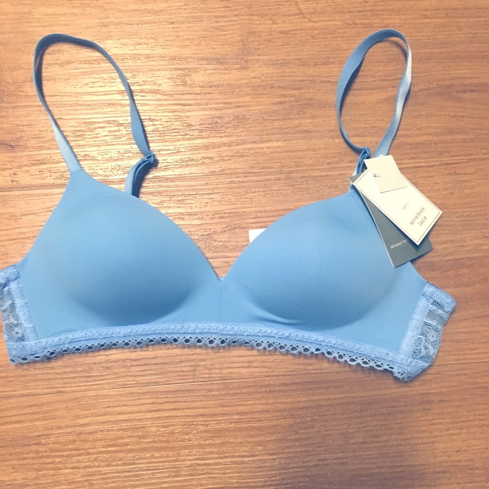 Gap Body wireless lace bra
