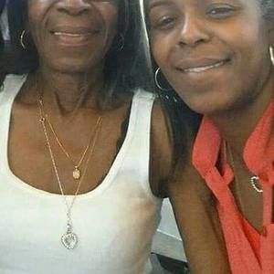 Meet your Posher, Monica