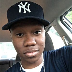 Meet your Posher, Eric