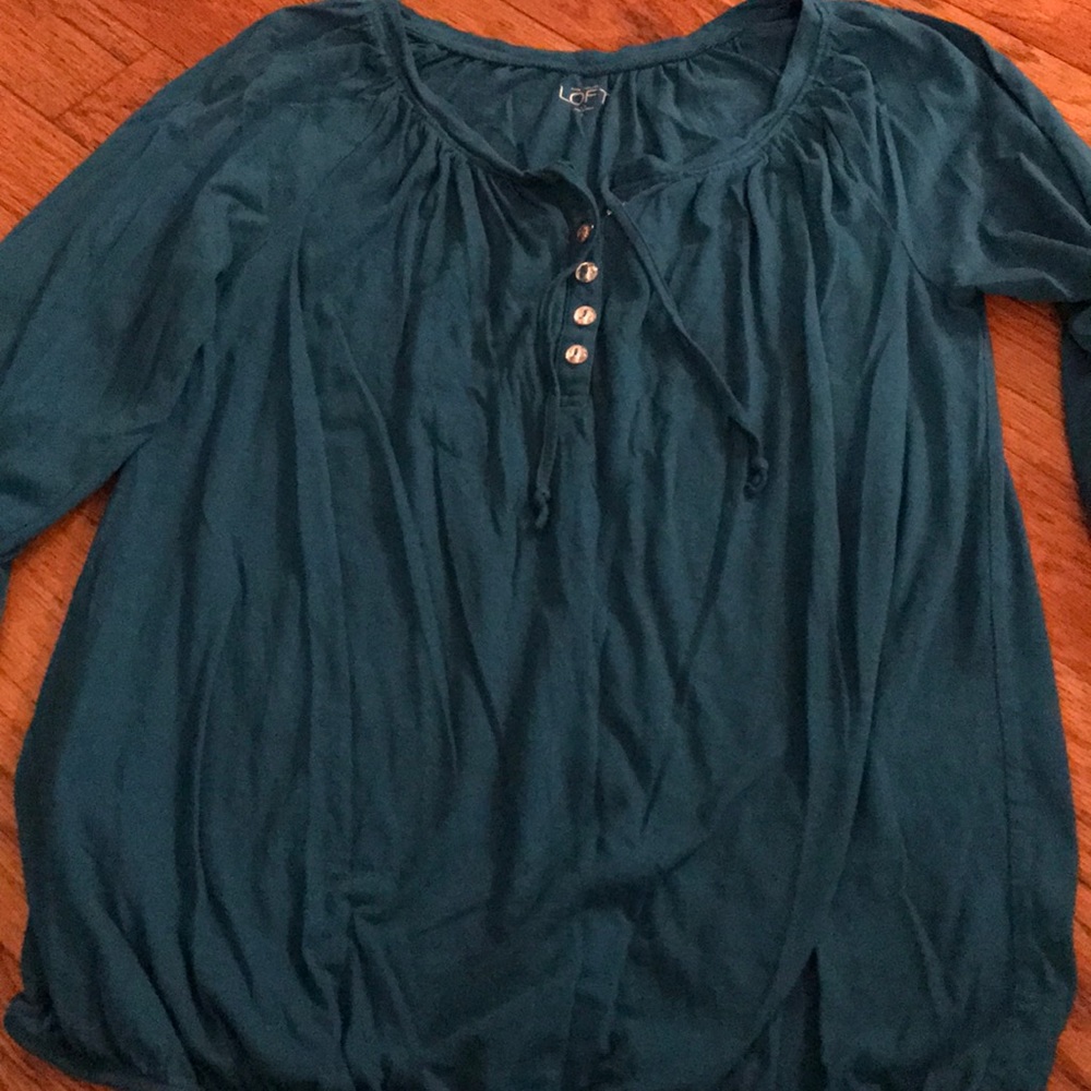 Pretty teal green 3/4 length shirt