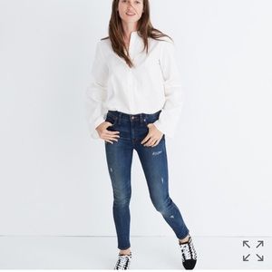 Madewell 9” high waisted distressed denim raw hem