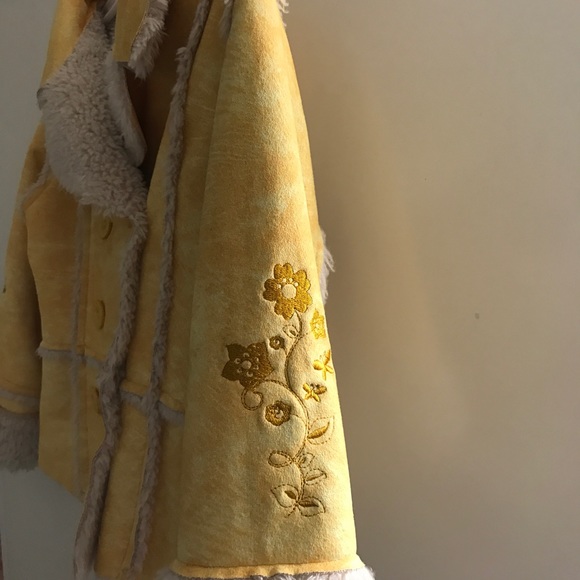 Jacket - Picture 2 of 3