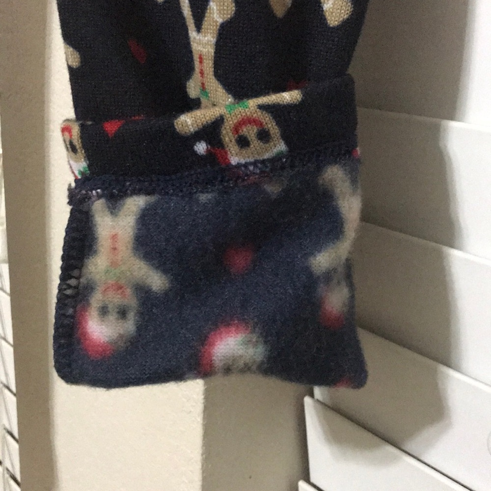 Fun Gingerbread Leggings! - Picture 2 of 2