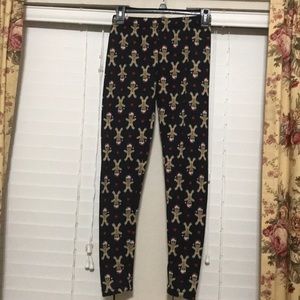 Fun Gingerbread Leggings!