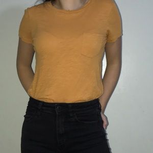 madewell mustard t shirt