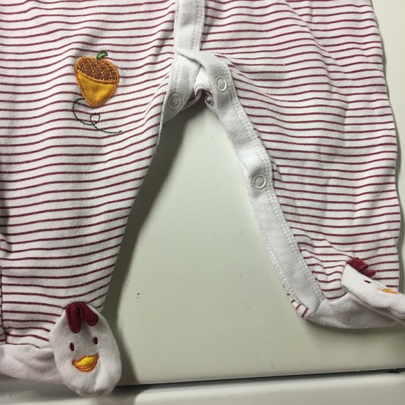 THANKSGIVING ONESIE - Picture 5 of 5