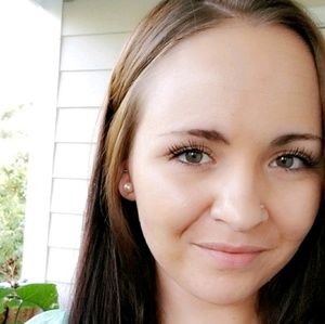 Meet your Posher, Marina