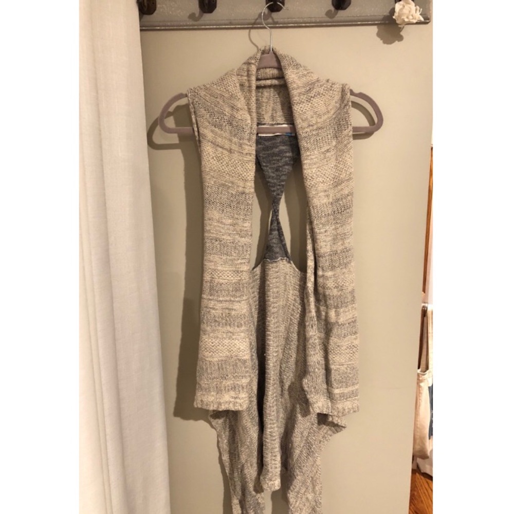 Sparrow cardigan vest