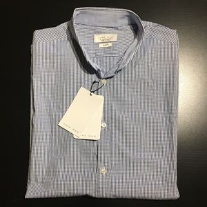 Brand NWT Zara Man Slim fit Dress shirt sz Medium