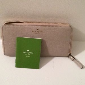 Kate Spade Brand New Cream Leather Wallet