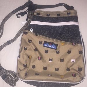 Kavu cross body bag