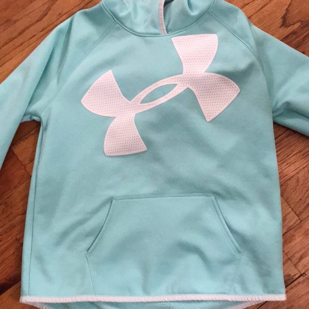 Girls Under Armour storm sweatshirt