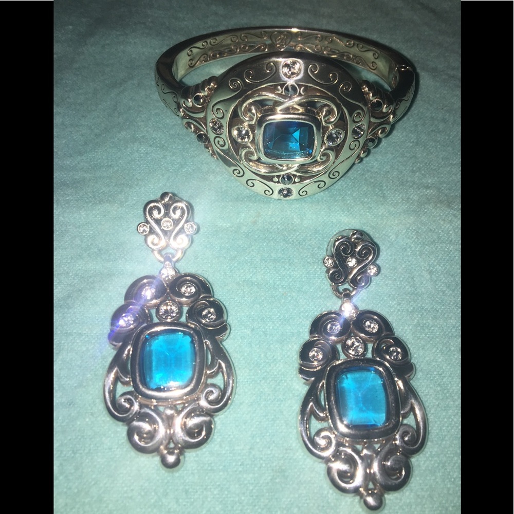 Bracelet & earrings