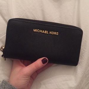 Micheal Kors Wallet and phone holder