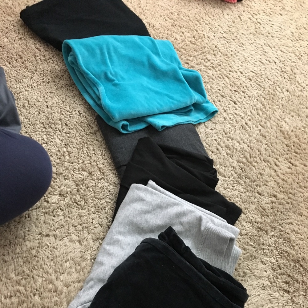 Yoga 🧘‍♀️ pants & leggings for night or workout!