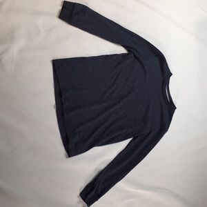 Long sleeve t-shirt