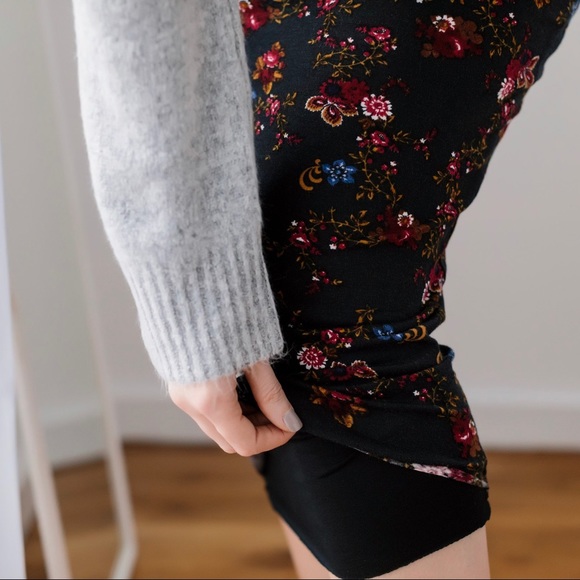 SoldOut11thStreet - Picture 4 of 4