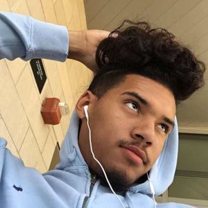 Meet your Posher, Kobe