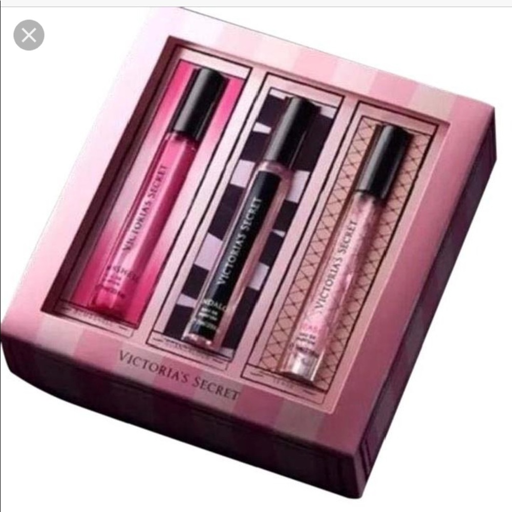 Victoria Secret Eau De Parfum Set.