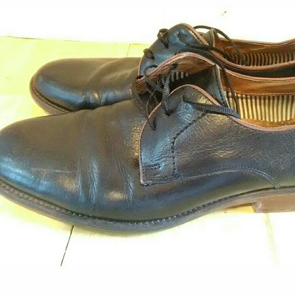 Johnston & Murphy Oxford Style Leather