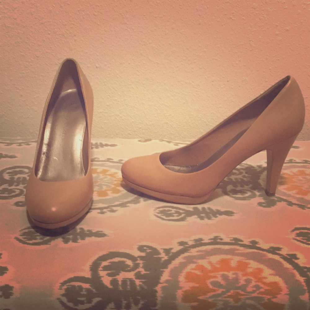 Classic Nude Heels by Franco Sarto!