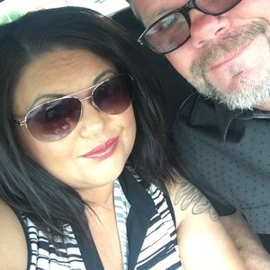 Meet your Posher, Sheri