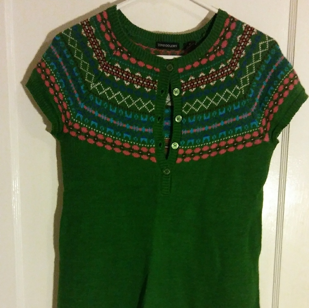 Women's Sweater Size Medium from Tomfoolery