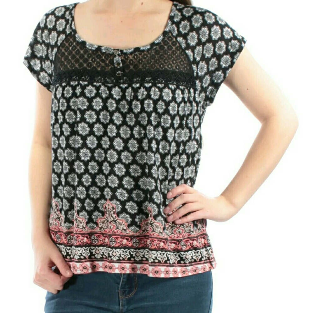 NO COMMENT Black Floral Lace Top
