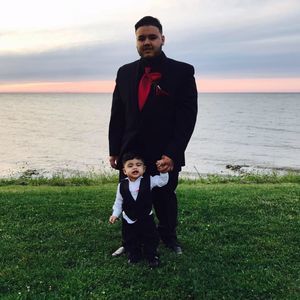 Meet your Posher, Luis