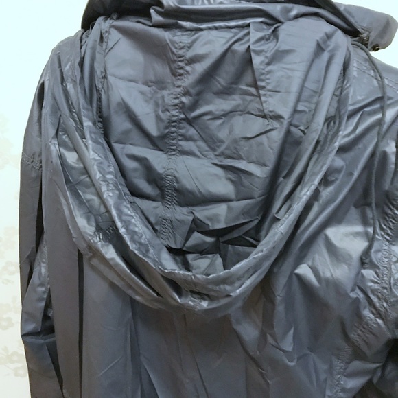 Men's A/X  windbreaker - Picture 2 of 6