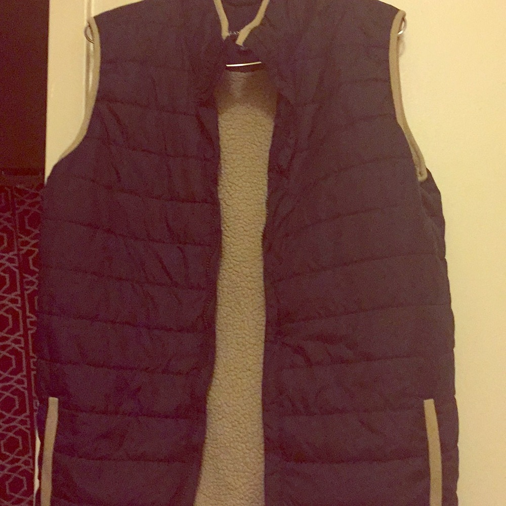 Lands End youth 18/20 quilted Vest Navy