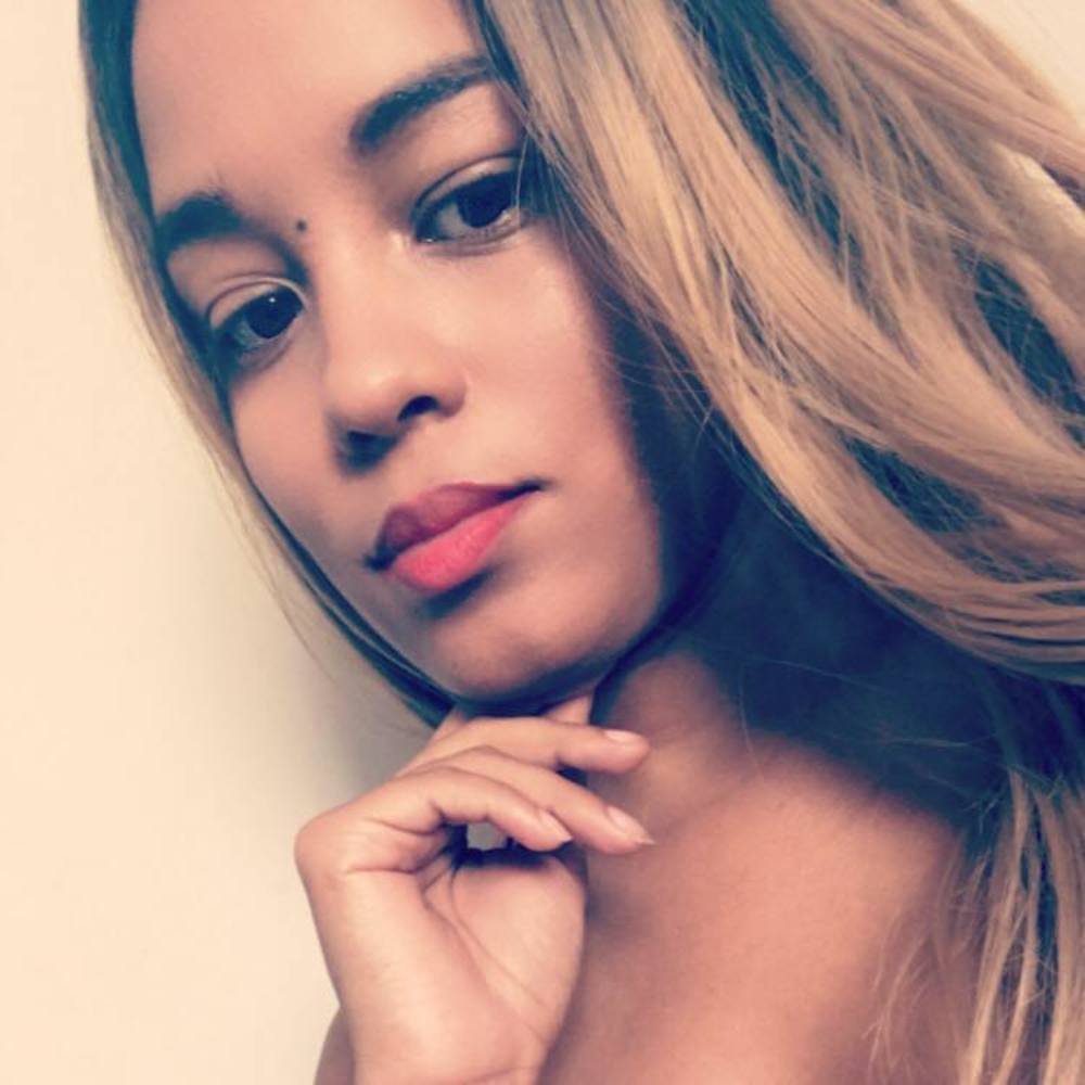 Meet your Posher, Raesha