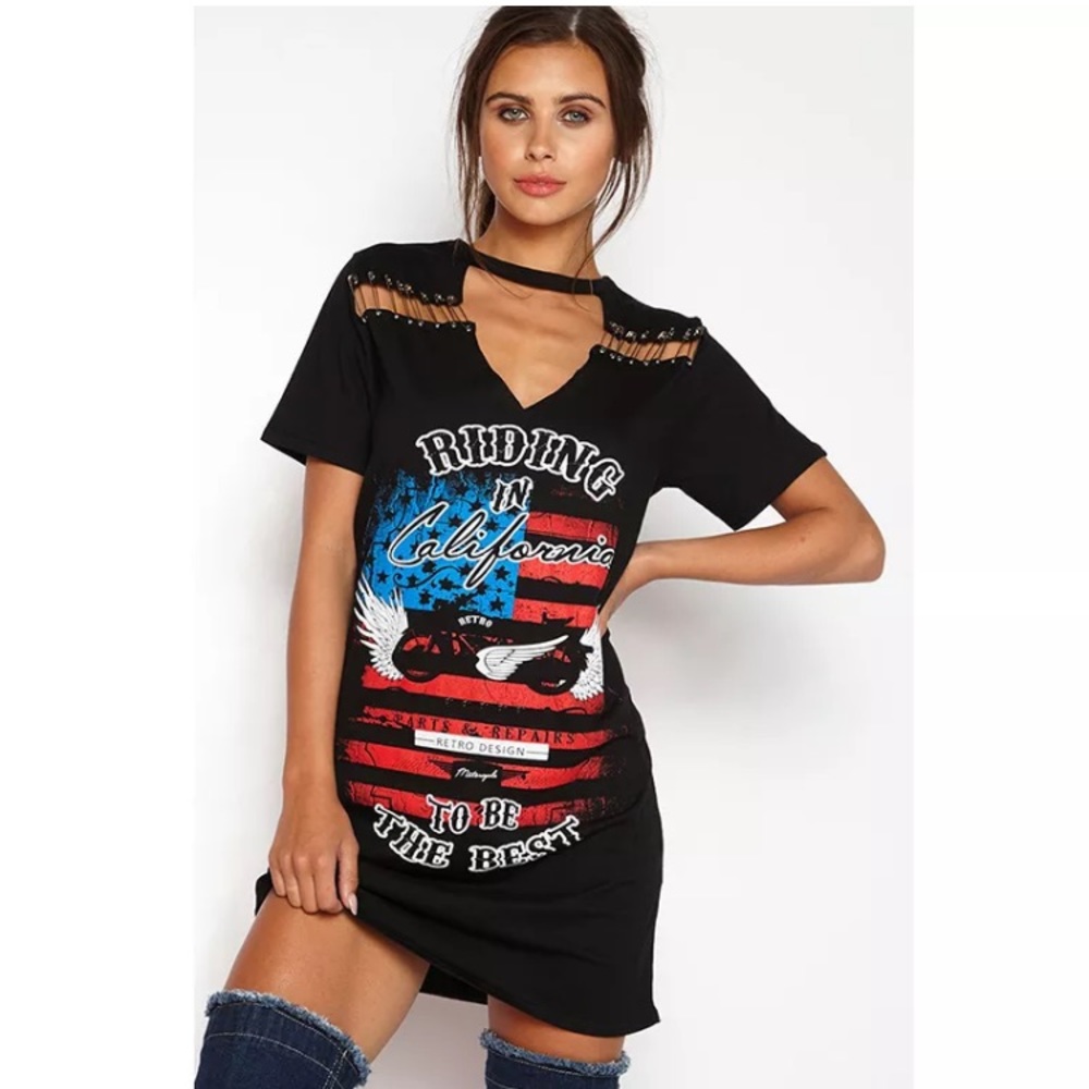 🎁 Women's Choker V-Neck T-shirt Dress - L