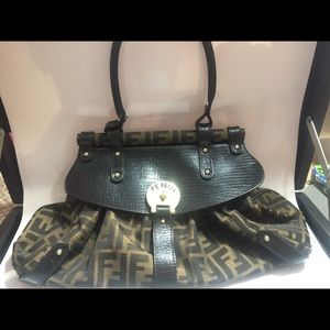 Fendi letter purse