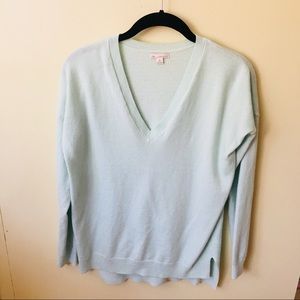 GAP • Mint Green V-Neck Sweater • XS