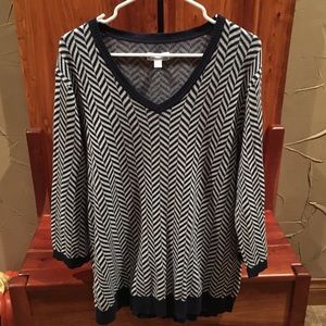 Kim Rogers size 2X navy & white patterned sweater