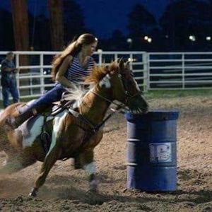 Meet your Posher, Ashton serena