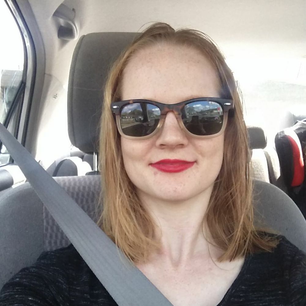 Meet your Posher, Shira