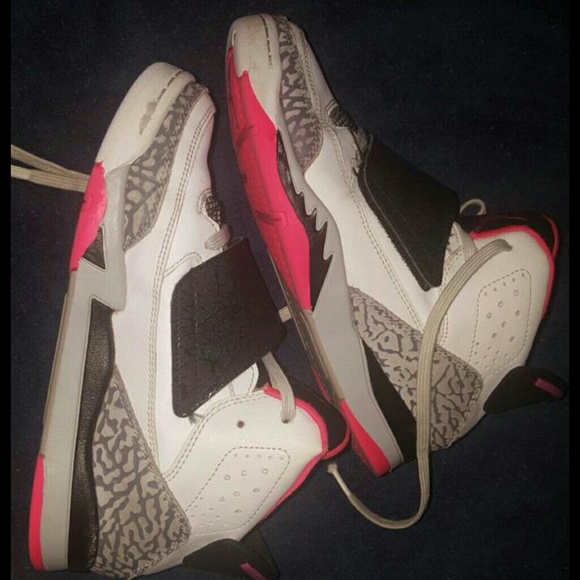 Nike Jordan sneakers - Picture 1 of 3