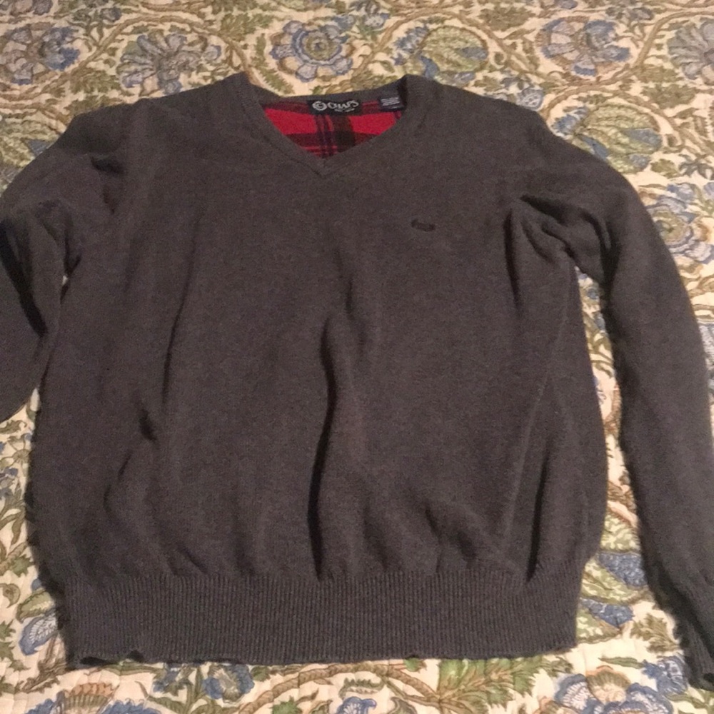 Men’s CHAPS sweater with elbow detail, L