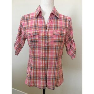 🌷🌸Lovely pink, plaid shirt.