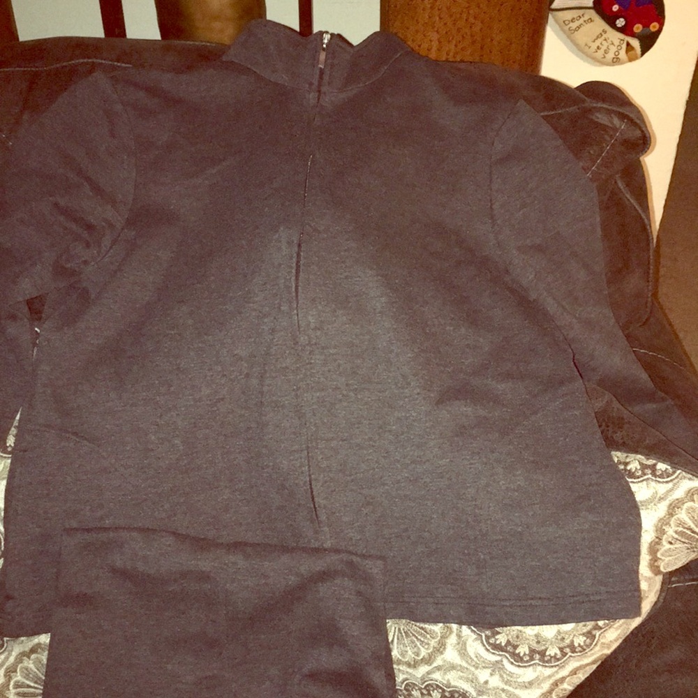 East 5th Secretly Slender Outfit