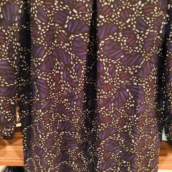 BRAND NEW Forever 21 Black Floral Dress - Picture 2 of 5