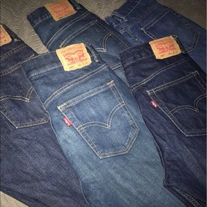 5 pair of barely worn Levi's 505 size 29